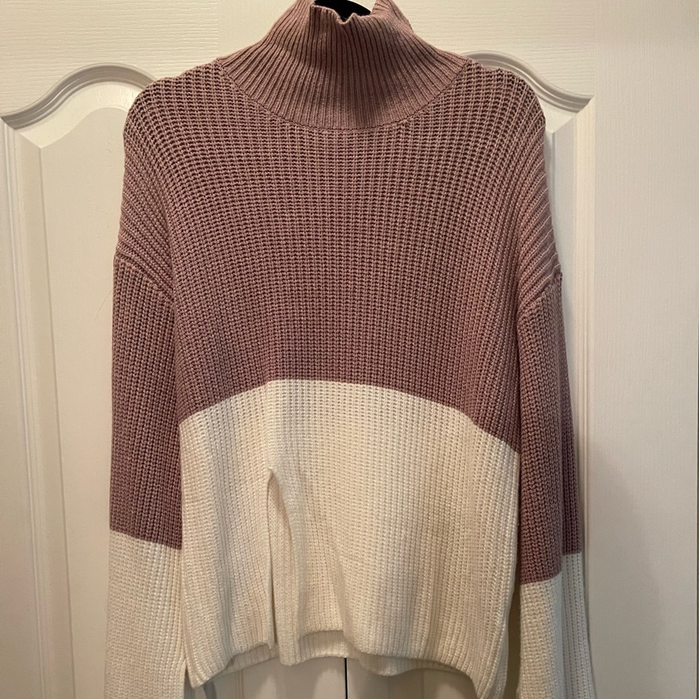 SHEIN Mock Neck Sweater Size Small - Picture 2 of 5